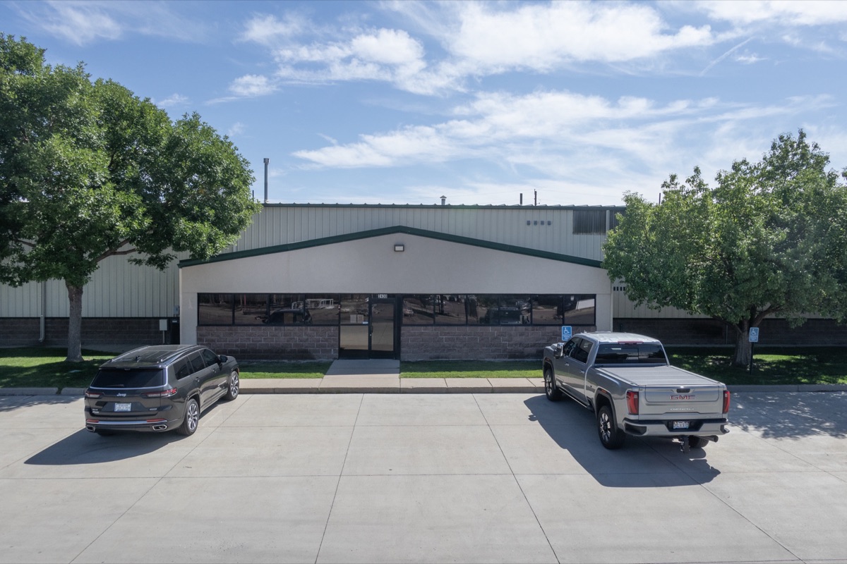 CW Elaborations powder coating facility and industrial ovens in Denver, CO